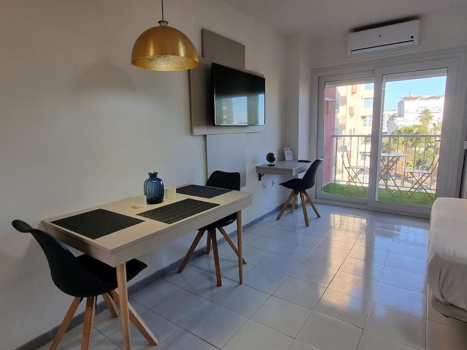 Jupiter2 Moderno Estudio Parque La Paloma Appartement Benalmádena Buitenkant foto